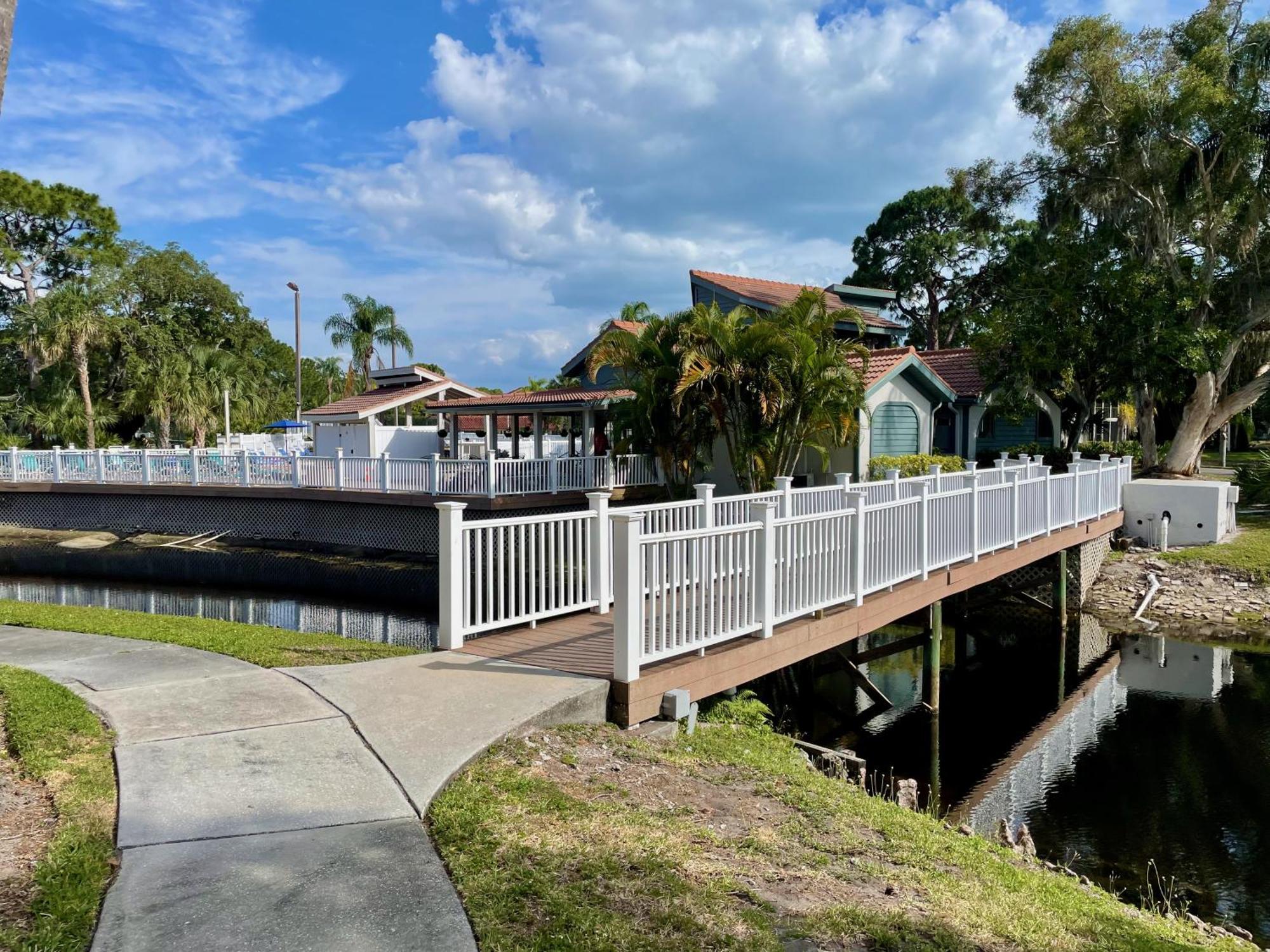 Stylish And Modern Shorewalk Condo Close To Top Beaches, Heated Pools, Hot Tub, Img Academy, Dining ブレーデントン エクステリア 写真